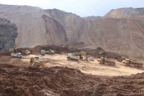 Iliç'teki Maden Ocaginda Toprak Altinda Kalan Pikaba Ulasildi