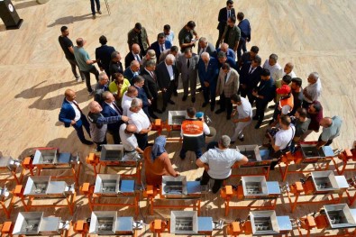 Siirt'te Valilik Yüzde 50 Hibe Ile Üzüm Sikma Makinesi Dagitacak