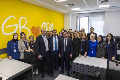 Turkcell'den Deprem Bölgesinde Istihdama Destek