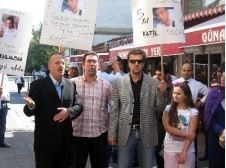 15 yıl saklanan katil Türkiye’ye döndü: Görkemli bir düğünle evlendi!