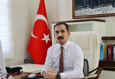 Çildir Kaymakami Ipek'ten Çanakkale Zaferi Mesaji