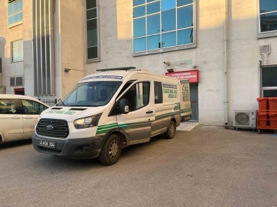 Is Adami Fabrikadaki Patlamada Hayatini Kaybetti