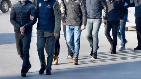 Van'da terör operasyonları: 12 gözaltı