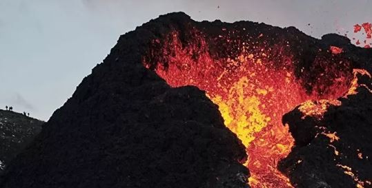 Alarm verildi! 'Hayati tehlike arz edecek' diyerek duyurdular: Tüm bölgeye yayıldı