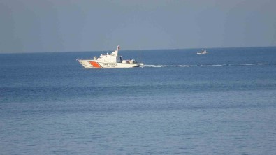 22 Düzensiz Göçmenin Hayatini Kaybettigi Bot Faciasinda Arama Kurtarma Çalismalari 5'Inci Günde De Devam Ediyor