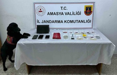 Amasya'da Jandarmadan Uyusturucu Operasyonu Açiklamasi 4 Tutuklama
