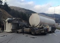 Samsun'da Tanker Kamyonla Çarpisti Açiklamasi 1 Yarali