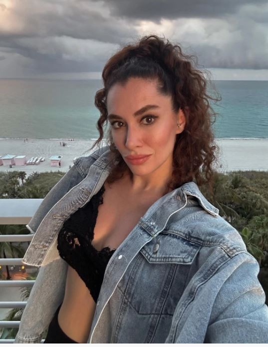 Hande uçağa binemedi