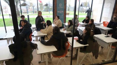 Gölcük Kilavuz Derslik Gençlerin Hizmetinde