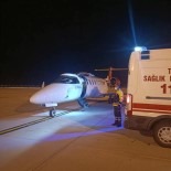 Kalp Hastasi Bebek Ambulans Uçakla Istanbul'a Sevk Edildi Haberi