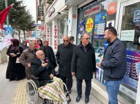 Devrilen Agaç Altinda Kalarak Yaralanan Baskan Adayi Tekerlekli Sandalyeyle Seçim Çalismalarina Basladi Haberi