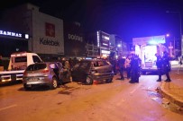 Izmir'deki Feci Kazada Ortalik Savas Alanina Döndü Açiklamasi 2 Ölü, 7 Yarali