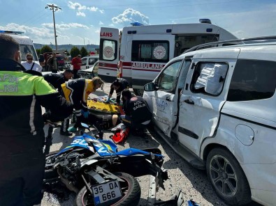 Milas'ta Otomobil Ile Motosiklet Çarpisti Açiklamasi 2 Yarali