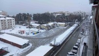 Tatvan'da Kar Yagisi Hayati Olumsuz Etkiliyor Haberi