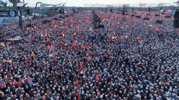 Murat Kurum'dan tarihi çağrı! 'Büyük İstanbul Mitingi'nde buluşalım!'