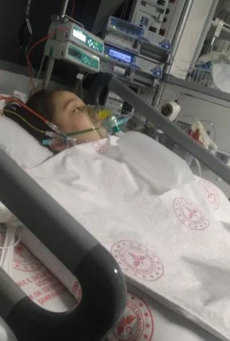 İstanbul’da sevgilisinin eşine yakalanan adam camdan atladı: Üzerine düştüğü çocuk komada!