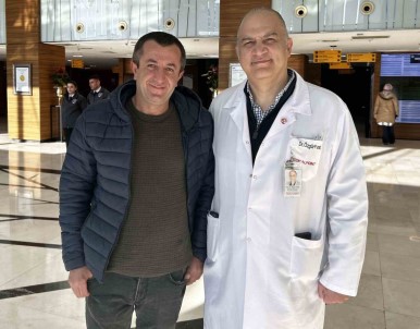 Gürcü Hasta Robotik Cerrahi Teknolojisiyle Sifa Buldu
