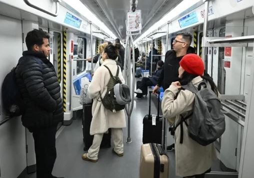 2 ayda 4 metro: İstanbul’un çilesi bitecek! Bakan Uraloğlu: 600 km daha hat lazım