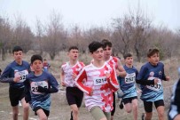 Atletizmi Gelistirme Projesi'nde Ilk Kademe Yarismalari Erzincan'da Gerçeklestirildi Haberi