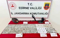 Edirne'de Kaçakçilik Operasyonu Açiklamasi 1085 Tarihi Eser Ele Geçirildi