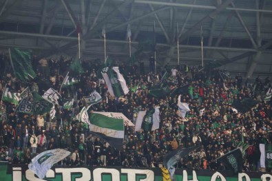 Gençlere Kocaelispor Üyeligi Ve Kombine Müjdesi