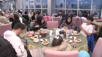 Yetim Çocuklar, Tuzla'da Düzenlenen Iftar Programinda Bir Araya Geldi