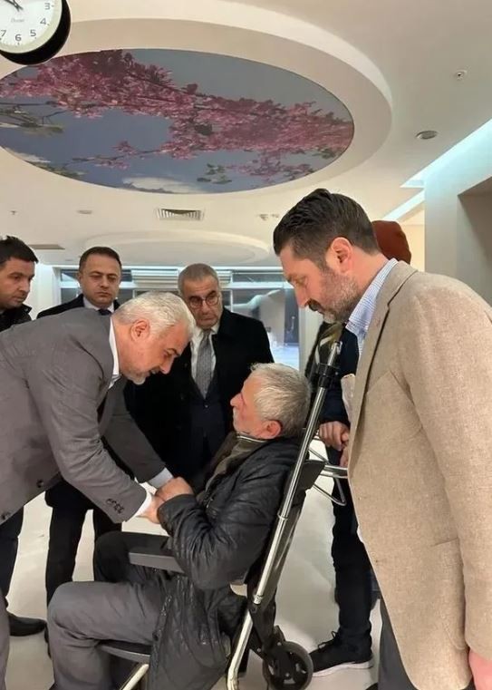 CHP'den alçak saldırı! Yere yatırıp tekmelemişlerdi: Mahkemeden flaş karar