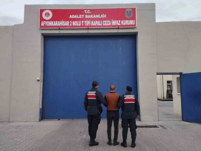 Afyonkarahisar'da Aranan Sahis Yakalandi