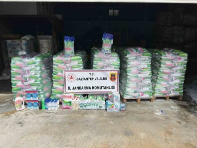Gaziantep'te Jandarma Ekiplerinden Sahte Deterjan Operasyonu