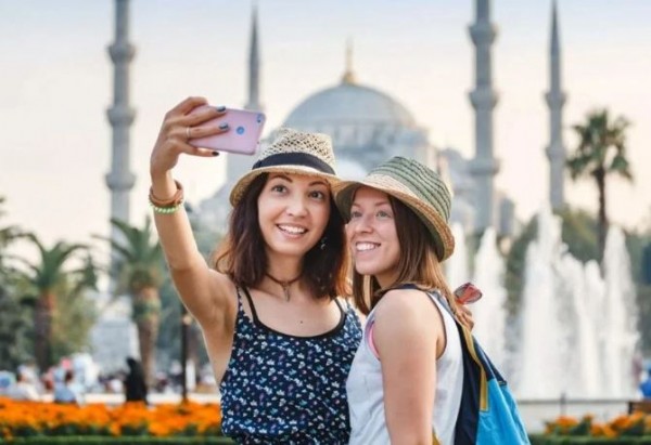 İstanbul rekor kırdı! Turizm'de dev rakam