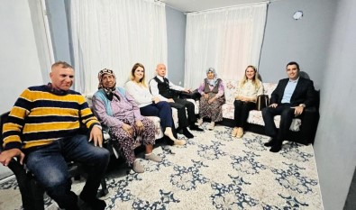 Kaymakam Kuruca, Sehit Ailesiyle Iftarda Bir Araya Geldi