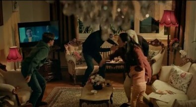 Sosyal medyaya damga vurdu: İBB Başkan Adayı Kurum'dan deprem temalı yeni reklam filmi