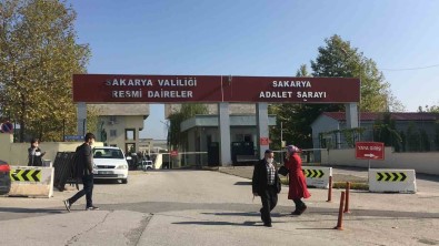 Taciz Iddiasiyla Tutuklanan Eski Sakarya Garnizon Komutani Yeniden Hakim Karsisina Çikti
