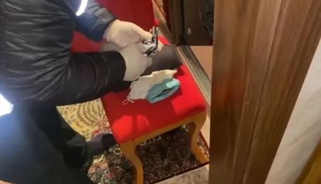 Yurtdışından kredi vaadi ile kandırıp ipotekli mallara el koydular