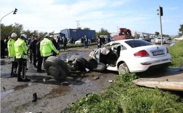 Hatay’daki trafik kazasının görüntüsü ortaya çıktı! Aynı aileden 6 kişi ölmüştü!