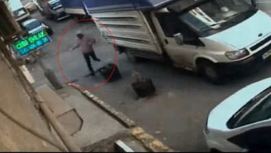 Beyoglu'nda Halk Pazarinda 'Asagilama' Cinayeti Kamerada Açiklamasi 5 Yillik Kin Cinayetle Bitti