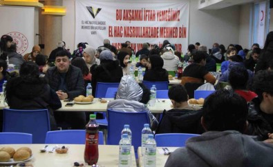 Geçmisten Gelecege Uzanan El