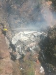 Güney Afrika'da Yolcu Otobüsü Sarampole Yuvarlandi Açiklamasi 45 Ölü
