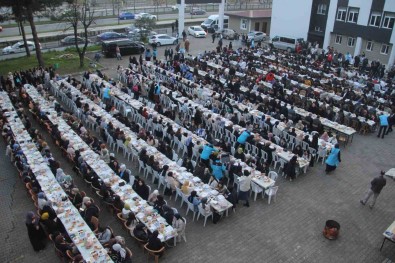 Ordu'da Yaklasik Bin 500 Üniversite Ögrencisi Iftar Sofrasinda Bulustu