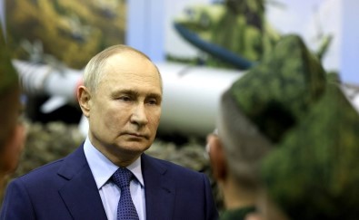 Putin Açiklamasi 'Ukrayna'ya Verilen F-16'Lar Nerede Olursa Olsun Mesru Hedefimiz Olacak'
