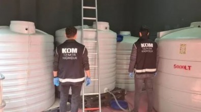 İzmir merkezli 3 ilde kaçakçılık operasyonu: 15 bin litre etil alkol ele geçirildi