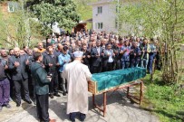 Trabzon'da Isale Hattindaki Göçükte Hayatini Kaybeden Isçilerden Ibrahim Keskin Son Yolculuguna Ugurlandi Haberi