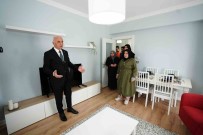 Ümraniye'de Baskan Yildirim Kentsel Dönüsüm Alaninda Örnek Daireleri Hak Sahiplerine Tanitti