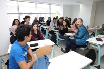 Baskan Aktas Açiklamasi 'Biz Gençlerimize Güveniyoruz'