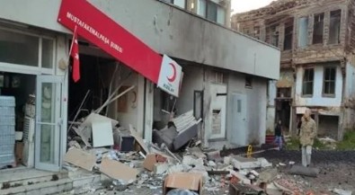 Bursa'da panik: 4 katlı otelin kazan dairesi patladı!