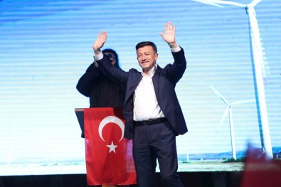 Hamza Dag Açiklamasi 'Bikmadan, Usanmadan Heyecanimi Tüm Izmir'le Paylasacagim'
