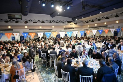 Mamak'ta 50 CHP Üyesi Istifa Edip AK Parti'ye Katildi