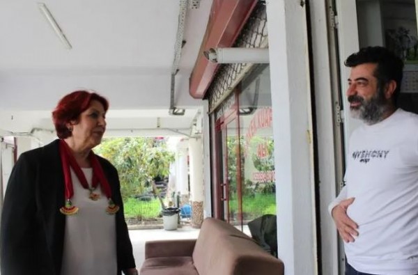 Bu muhtarın rakibi yok: Her seçimde rekor oy alıyor!