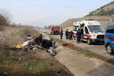 Amasya'da Cenaze Yolunda Feci Kaza Açiklamasi 1 Ölü, 1 Yarali