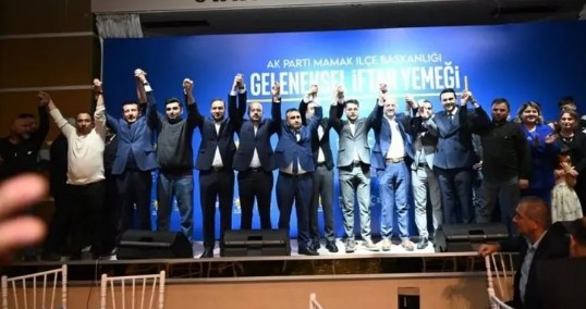 Ankara'da CHP'de şok istifalar! 50 üye AK Parti'ye katıldı